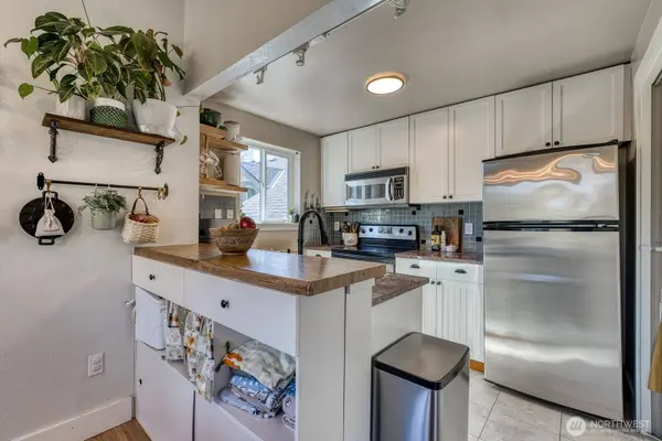 3008 N Narrows DR #A303, Tacoma, WA 98407