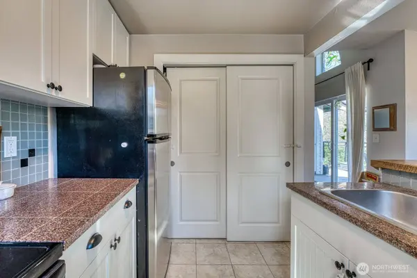 3008 N Narrows DR #A303, Tacoma, WA 98407
