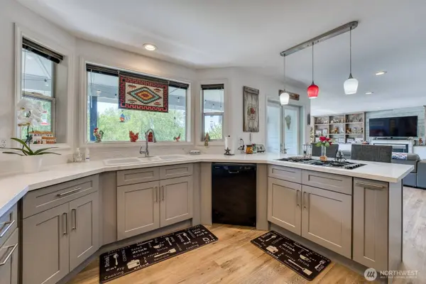 1308 11th Street Pl SW, Puyallup, WA 98371
