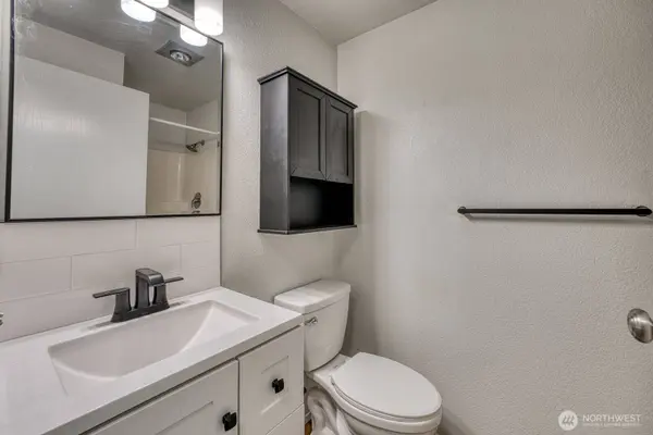 7792 Skansie AVE, Gig Harbor, WA 98335