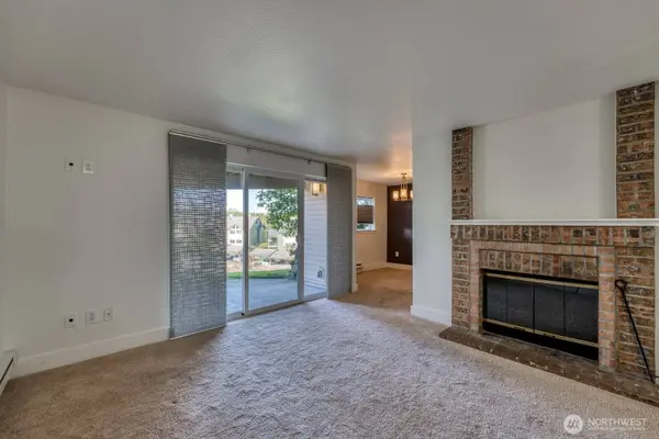 3008 N Narrows DR #F103, Tacoma, WA 98407