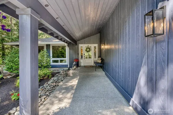 2725 39th ST, Gig Harbor, WA 98335