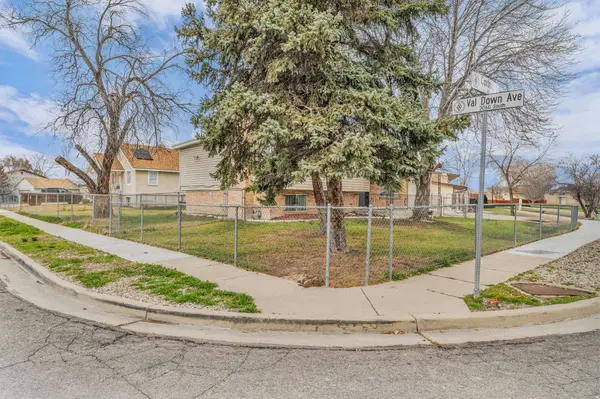 3052 S CORTNEY DR, West Valley City, UT 84120