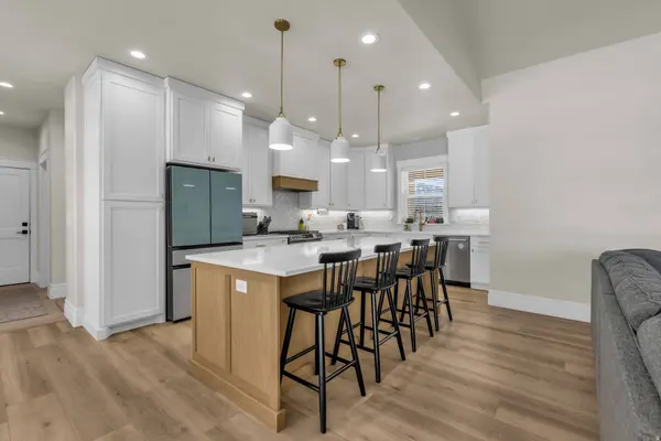 1185 E 2500 N, North Logan, UT 84341