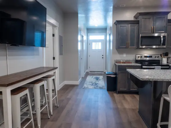 150 W SEASONS LOOP #6, Garden City, UT 84028