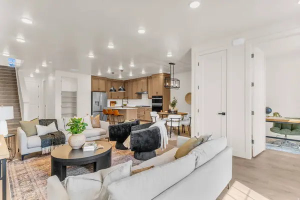 773 S GREENWAY DR, Springville, UT 84663