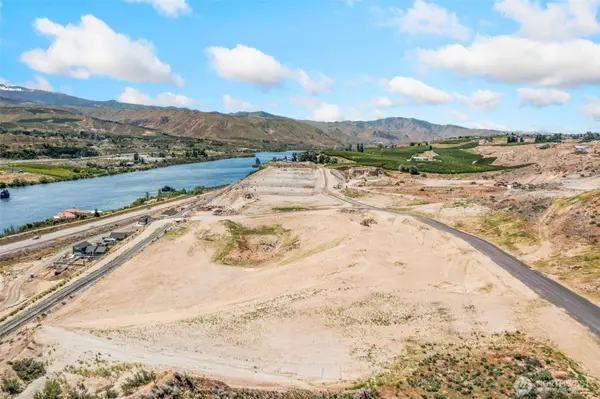 0 S Valiant DR #20, East Wenatchee, WA 98802