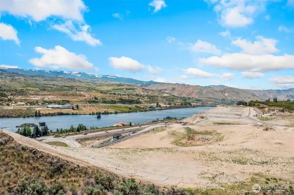 0 S Valiant DR #20, East Wenatchee, WA 98802