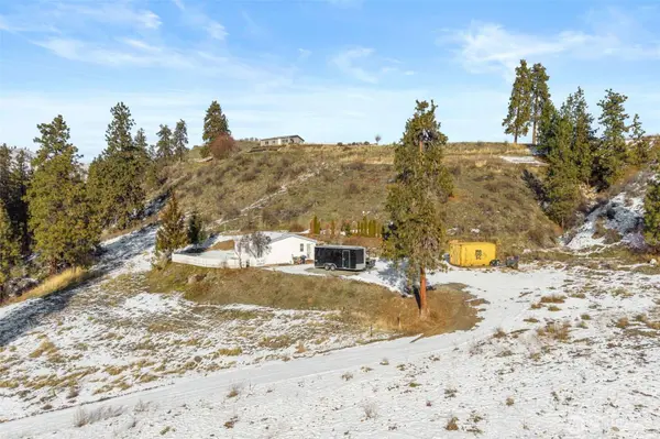55 Swanson Gulch RD, Manson, WA 98831