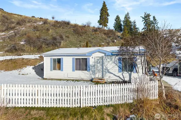 55 Swanson Gulch RD, Manson, WA 98831