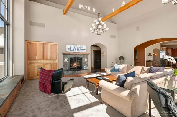 232 Crystal DR, Chelan, WA 98816