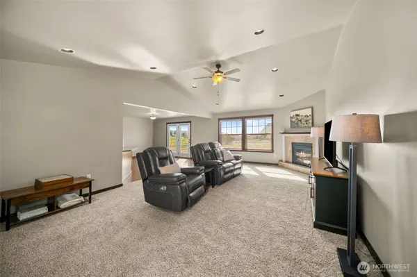 229 Sun Valley DR, Wenatchee, WA 98801