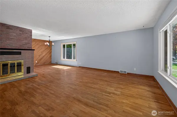 405 Pioneer DR, Wenatchee, WA 98801