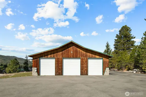 18553 Camp 12 RD, Leavenworth, WA 98825