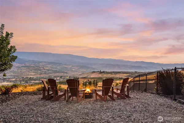 25 Sageland RD, East Wenatchee, WA 98802