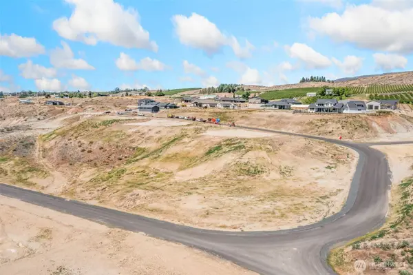146 S Valiant DR #19, East Wenatchee, WA 98802