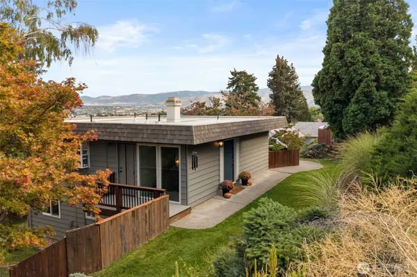 2020 Overlook DR, Wenatchee, WA 98801