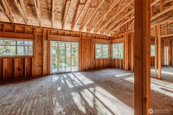 1482 Sleepy Hollow RD, Wenatchee, WA 98801