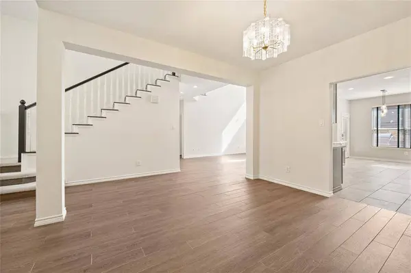 2705 Magnolia Lane, Grapevine, TX 76051