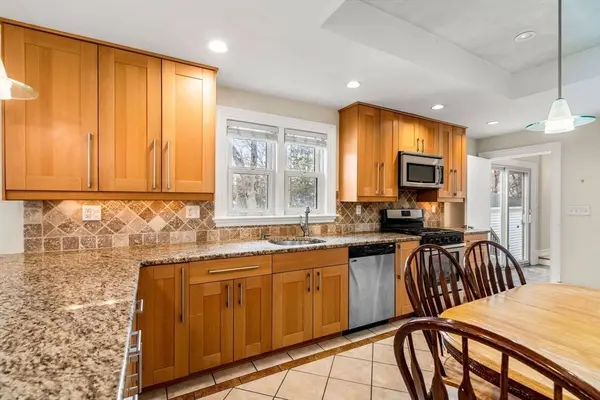 318 Sea Street, Quincy, MA 02169