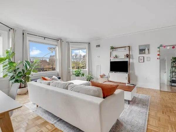 390 Commonwealth Avenue #607, Boston, MA 02215