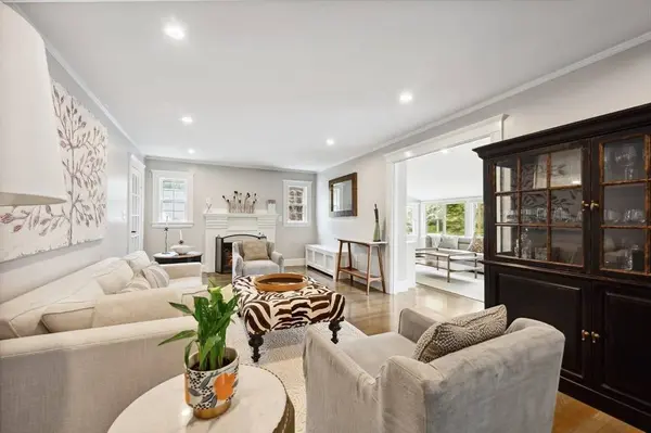 41 Laurel Drive, Needham, MA 02492