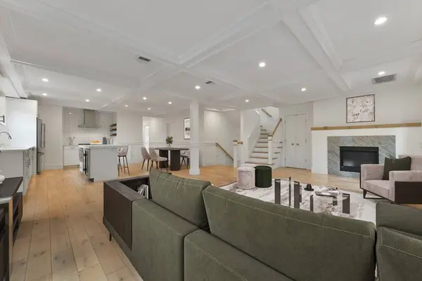 126 Central St #2, Somerville, MA 02145