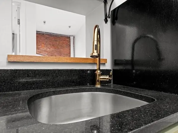 106 13th Street #204, Boston, MA 02129