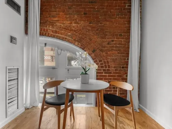 106 13th Street #204, Boston, MA 02129