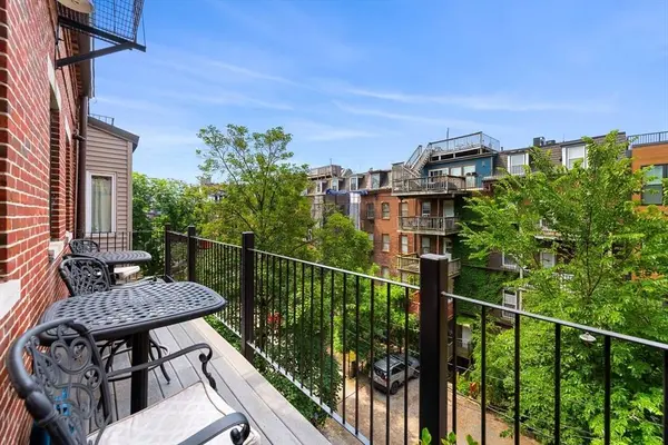 218 W Springfield Street, Boston, MA 02118