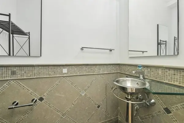 492 Beacon #82, Boston, MA 02115