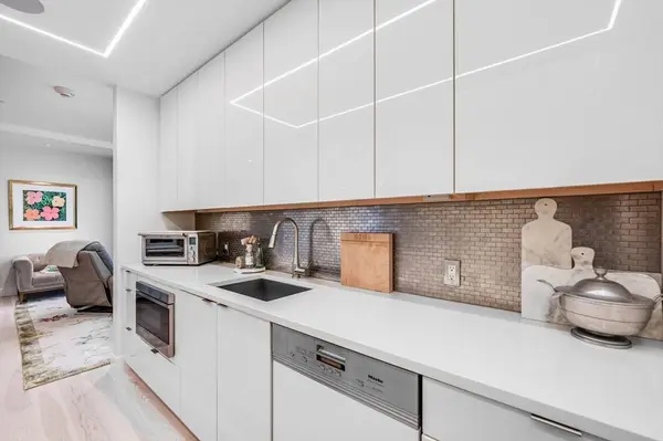 32 Traveler Street #701, Boston, MA 02118
