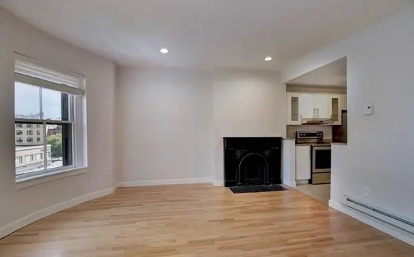 617 Massachusetts Ave. #4, Boston, MA 02118