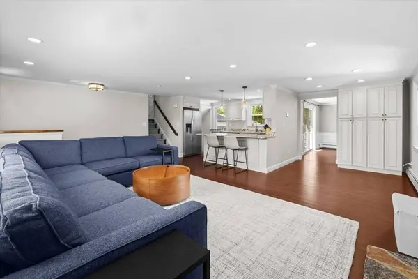 3 Stonewood Drive, Canton, MA 02021