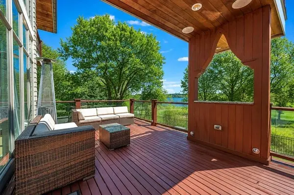 2 Blanchard Road, Cambridge, MA 02138