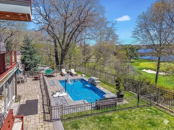 2 Blanchard Road, Cambridge, MA 02138