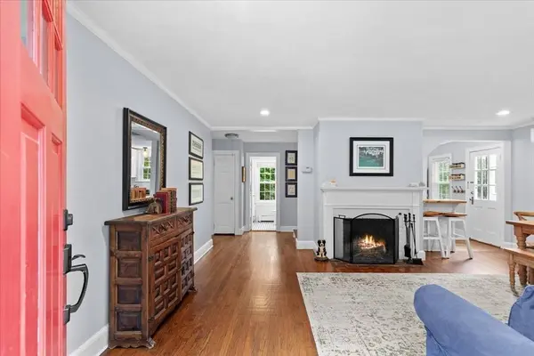 21 Gayland Road, Needham, MA 02492