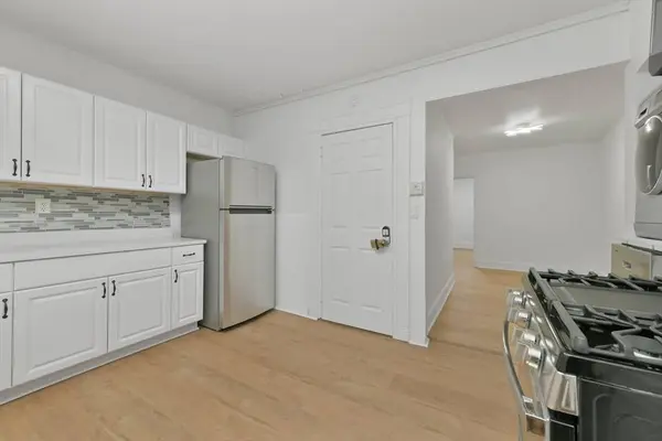 144 Salem St, Boston, MA 02113