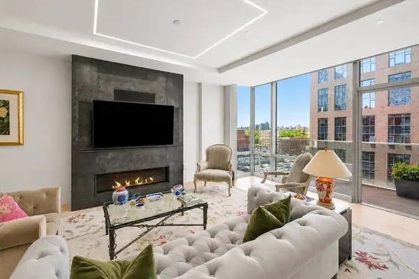 32 Traveler St ##701, Boston, MA 02118