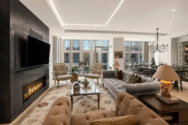 32 Traveler St ##701, Boston, MA 02118