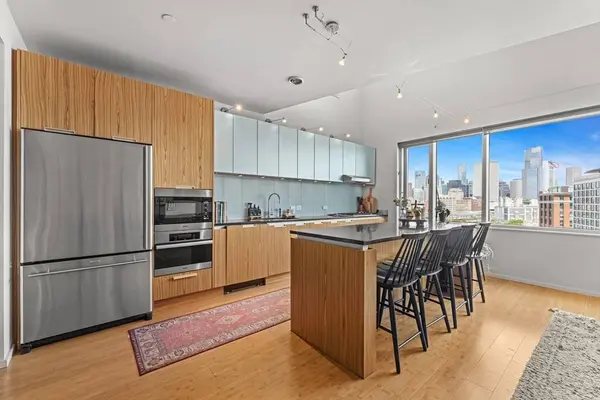 141 Dorchester Ave #711, Boston, MA 02127