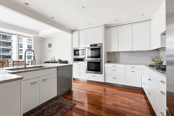 2 Avery Street #21E, Boston, MA 02111