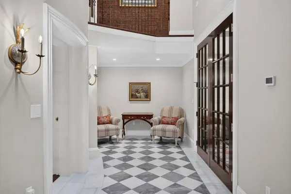 414 Beacon Street #5, Boston, MA 02115