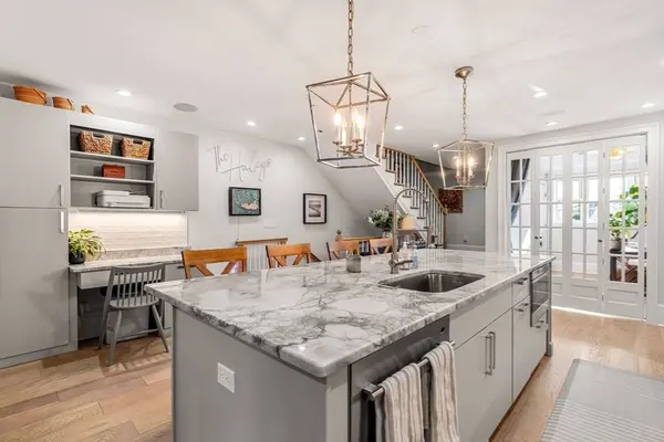530 E Broadway #1, Boston, MA 02127