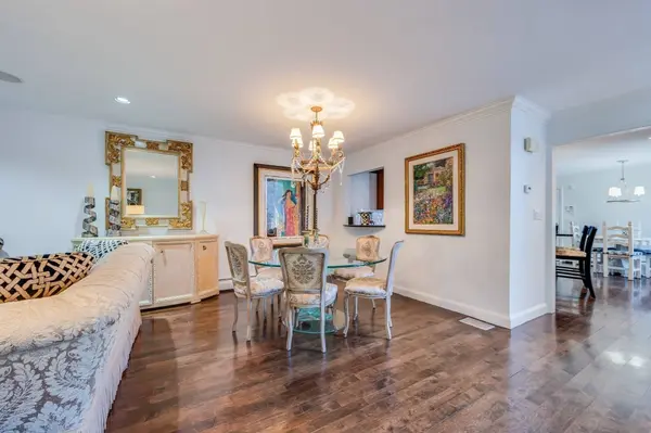439C Dedham Street #C, Newton, MA 02459