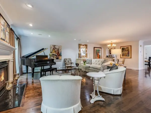 439C Dedham Street #C, Newton, MA 02459