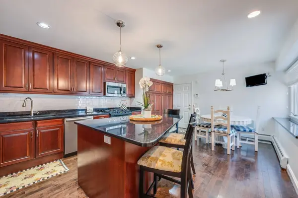439C Dedham Street #C, Newton, MA 02459
