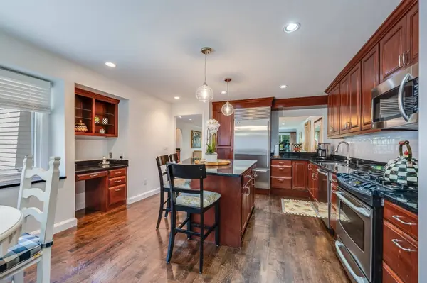 439C Dedham Street #C, Newton, MA 02459