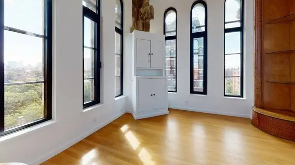 492 Beacon Street #TOWER, Boston, MA 02115