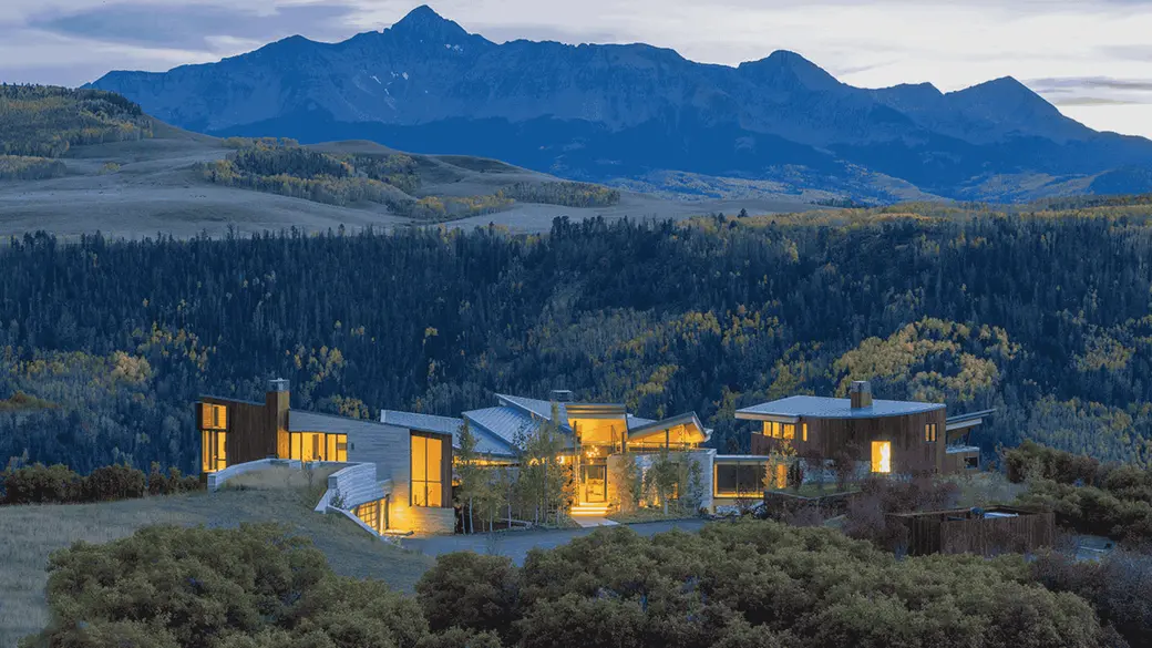 How the Colorado Lifestyle Shapes Real Estate Choices